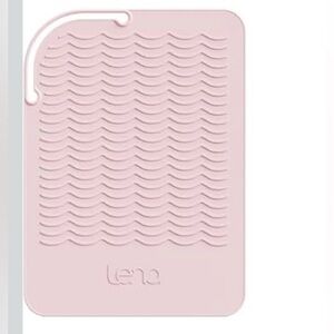 LENA | heat-resistant mat for hair styling tools